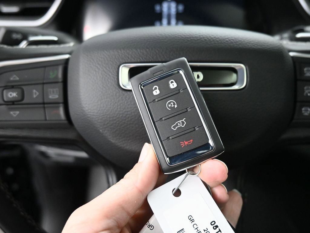 New 2025 Jeep Grand Cherokee Laredo X w/ Luxury Tech Group I image 25