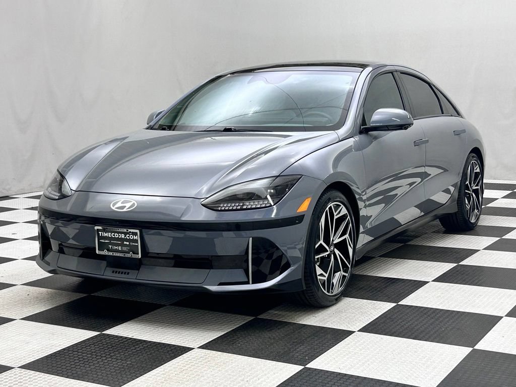 Used 2024 Hyundai Ioniq 6 Limited RWD image 4