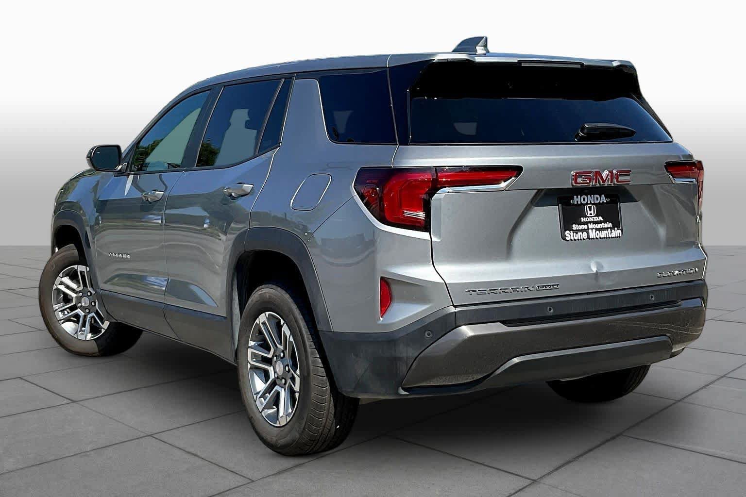 Used 2026 GMC Terrain Elevation AWD/4WD image 12