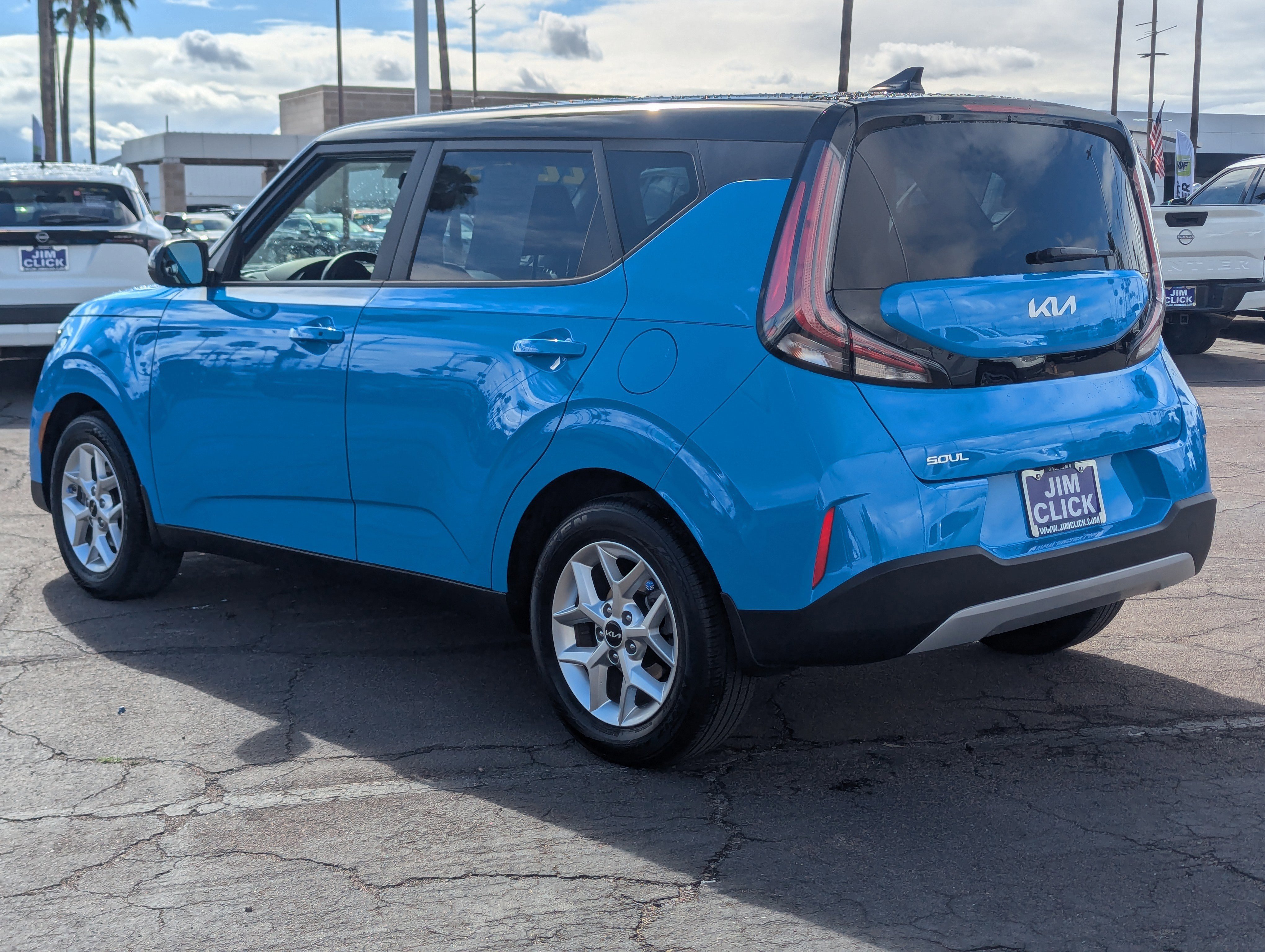 Used 2023 Kia Soul S image 4