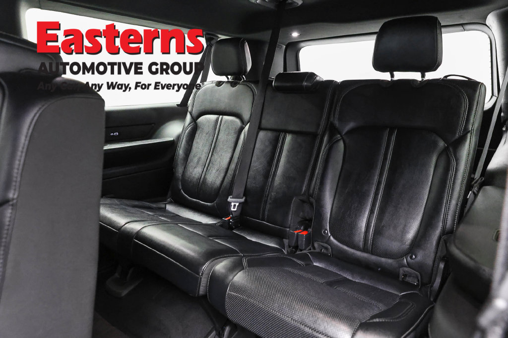 Used 2024 Jeep Wagoneer L Series II w/ Flexible Seating Group AWD/4WD image 31