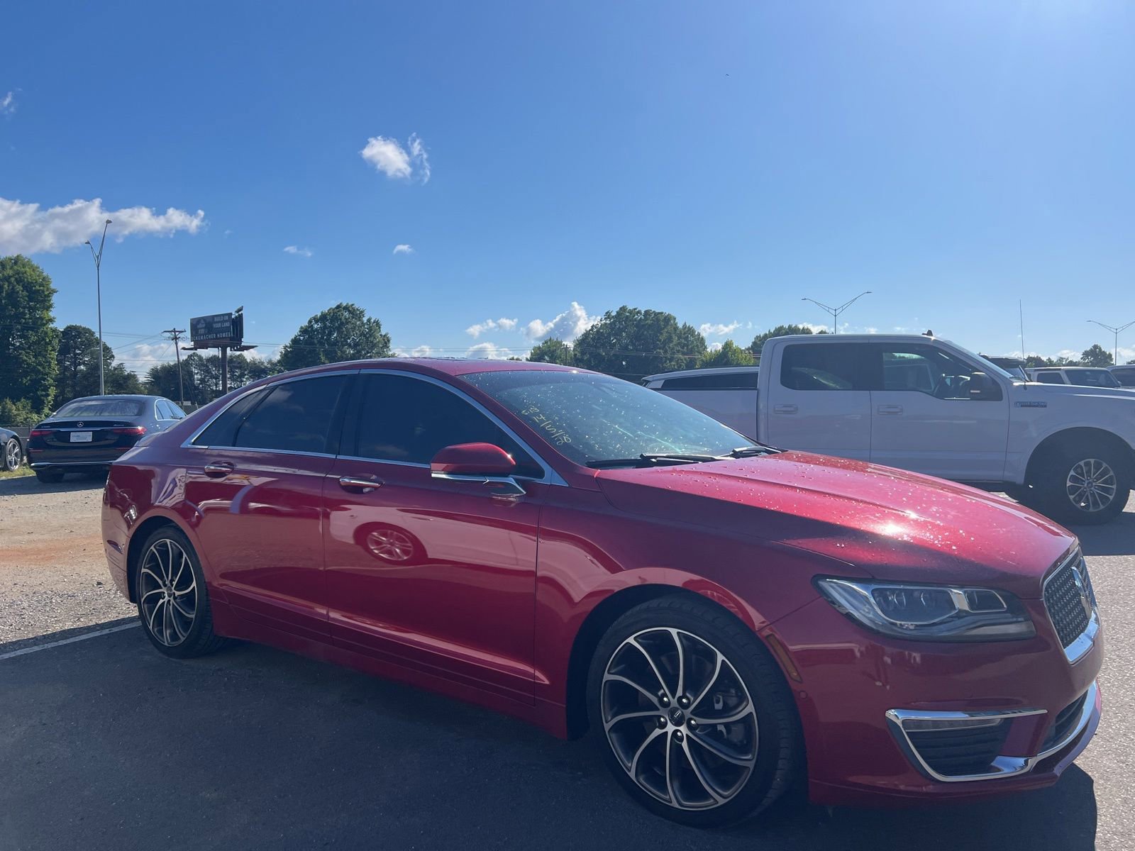 Used 2020 Lincoln MKZ Reserve w/ Luxury Package AWD/4WD image 2