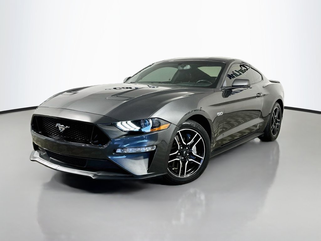 Used 2020 Ford Mustang GT Premium RWD image 3