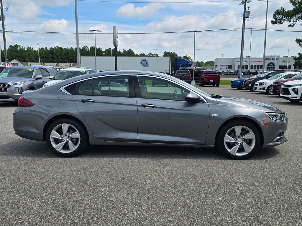 Used 2020 Buick Regal Preferred FWD video 2