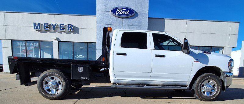 Used 2024 RAM 2500 Tradesman w/ Chrome Appearance Group