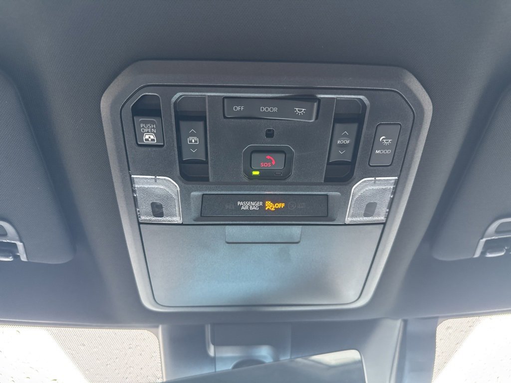 Used 2024 Toyota Tundra Platinum image 21