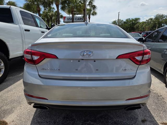 Used 2015 Hyundai Sonata Sport w/ Option Group 04 FWD image 4