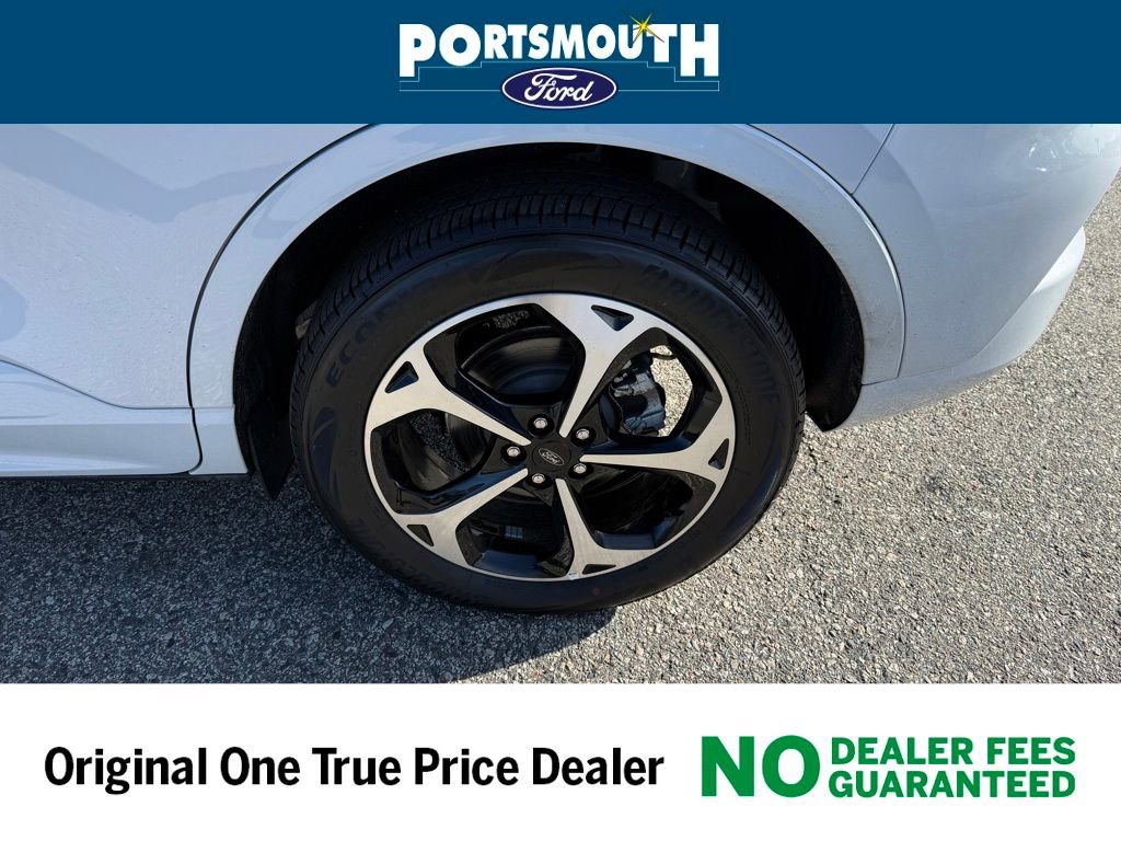 Used 2025 Ford Escape ST-Line Elite image 27