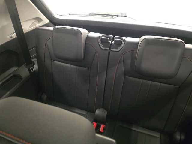 Used 2024 Volkswagen Tiguan Wolfsburg Edition FWD image 18
