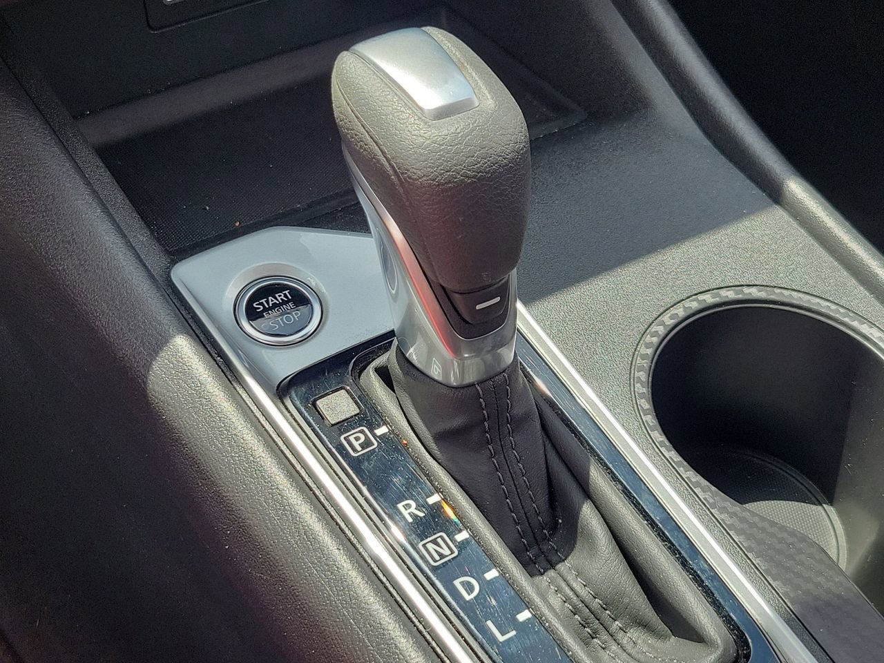 Used 2025 Nissan Altima 2.5 SV image 26