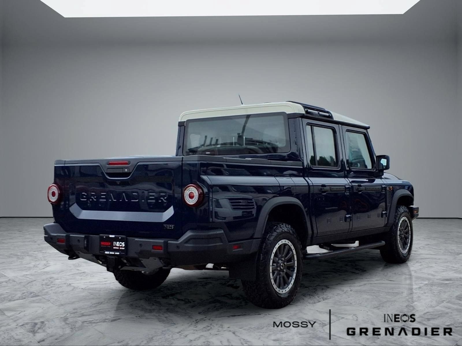 Used 2025 INEOS Grenadier Quartermaster AWD/4WD image 7