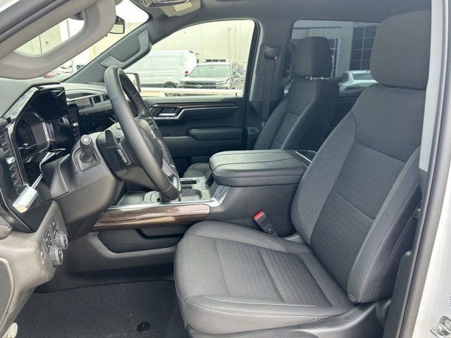 Used 2023 Chevrolet Silverado 1500 RST w/ Z71 Off-Road Package image 26