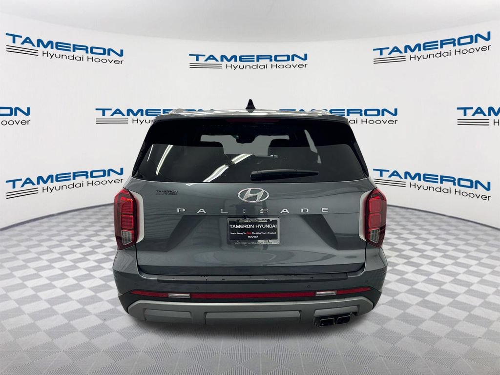 Used 2025 Hyundai Palisade SEL FWD image 4