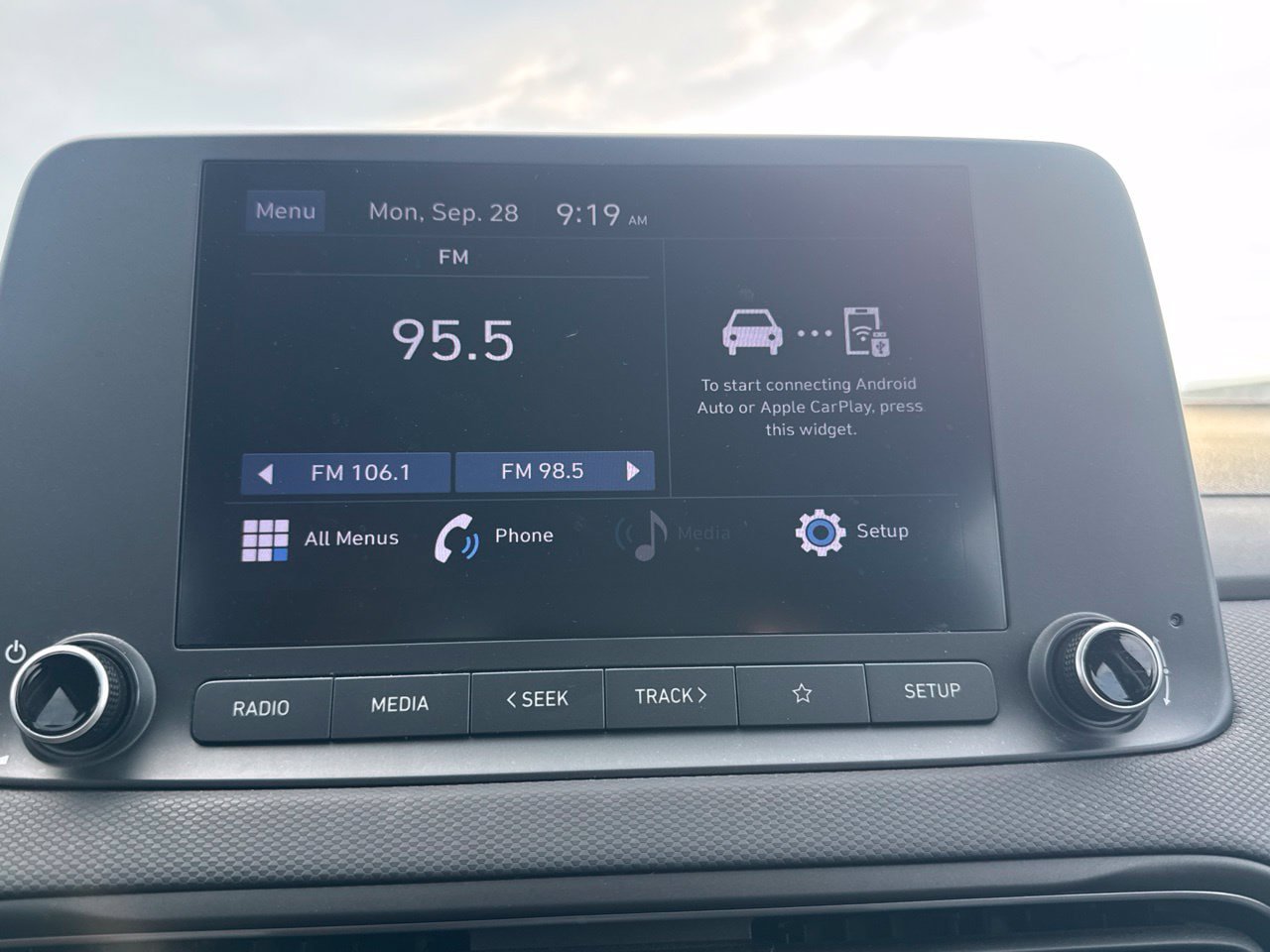 Used 2022 Hyundai Kona SE FWD image 46