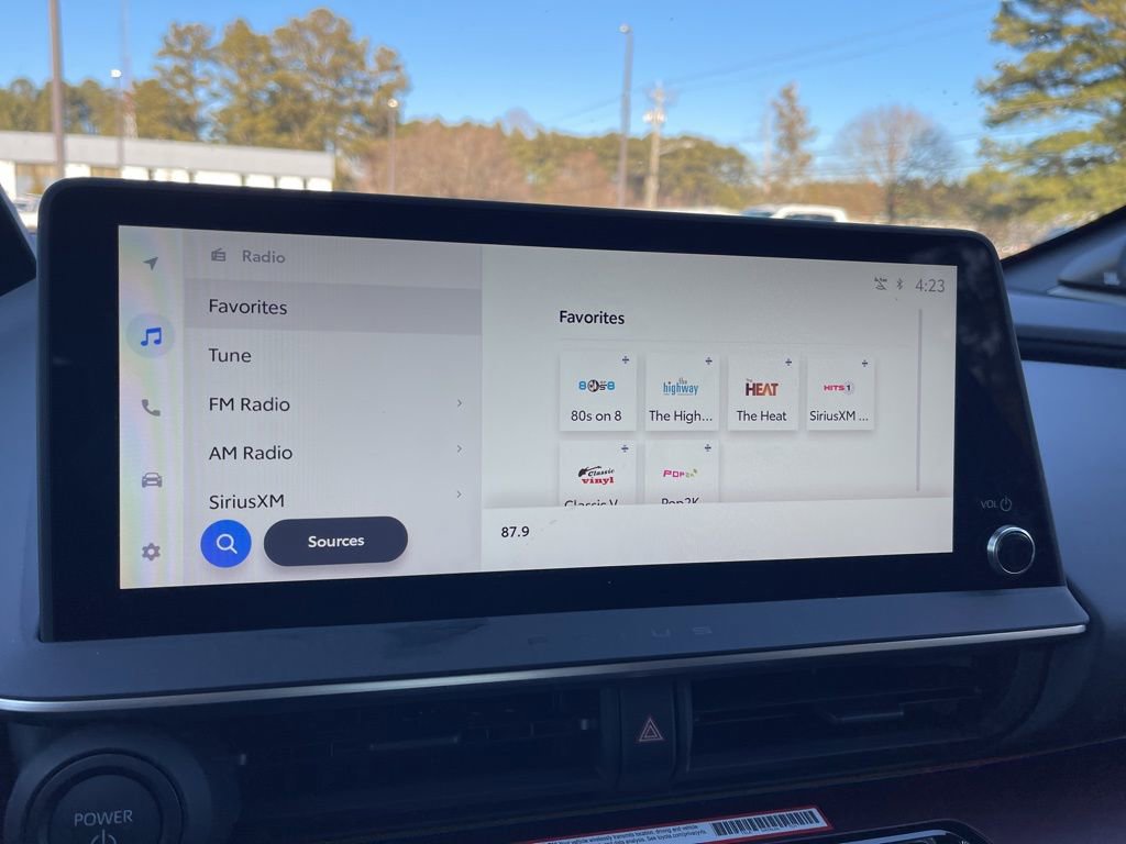 New 2026 Toyota Prius Plug-In Hybrid image 10