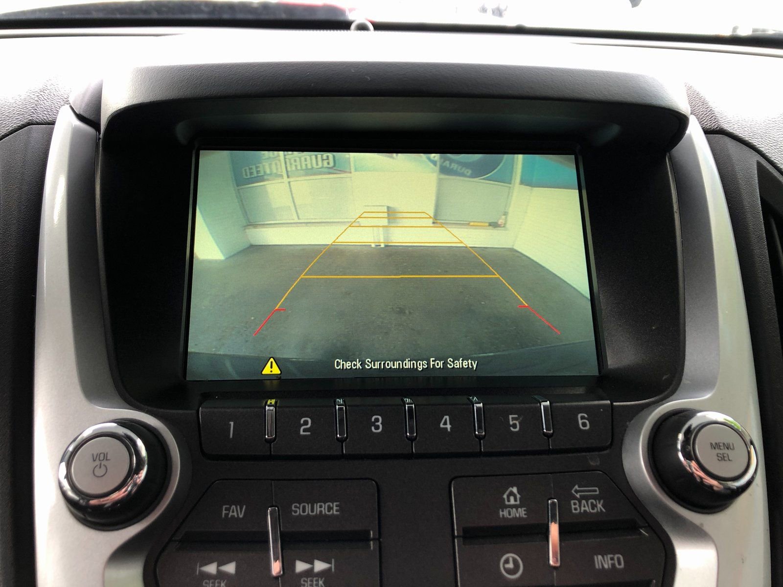 Used 2017 Chevrolet Equinox LT w/ Convenience Package image 31