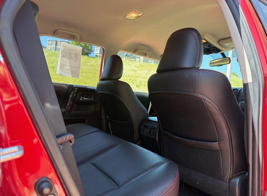 Used 2017 Toyota 4Runner TRD Pro AWD/4WD image 30