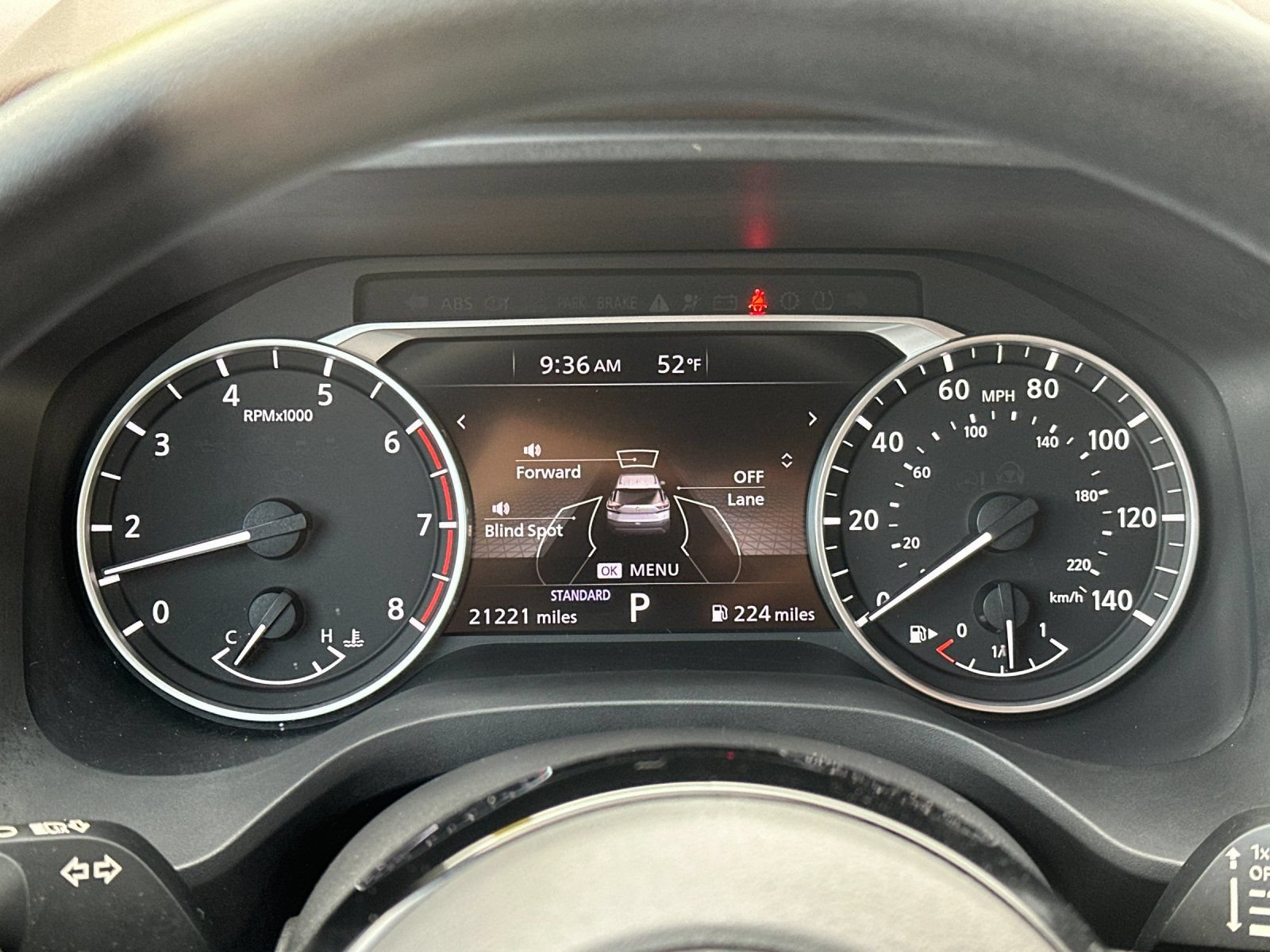 Used 2022 Nissan Rogue SV FWD image 24