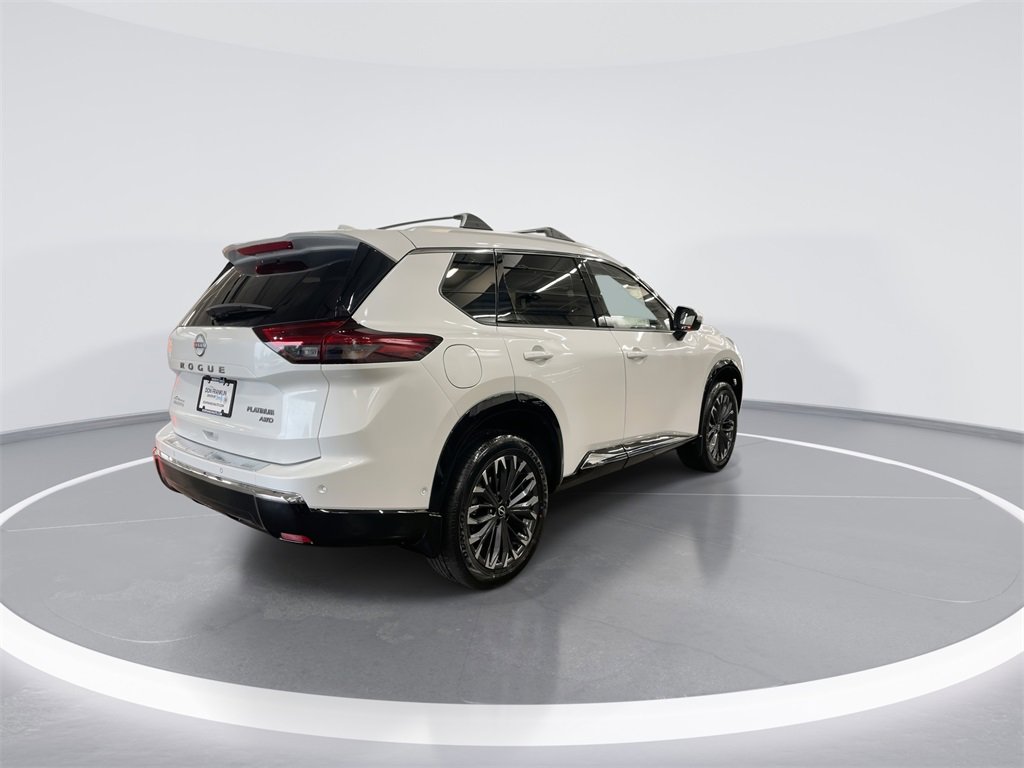 New 2026 Nissan Rogue Platinum image 8