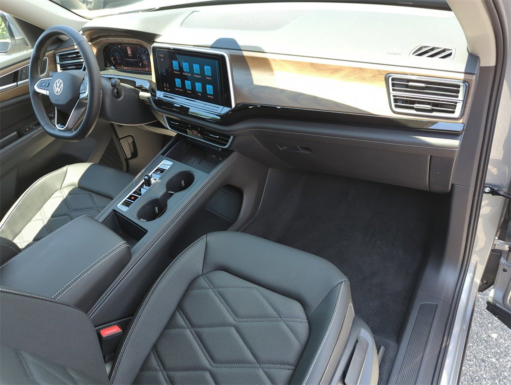 New 2026 Volkswagen Atlas SE image 18