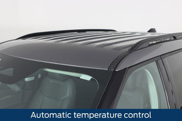 New 2026 Ford Explorer Active w/ Active Comfort Package AWD/4WD image 15