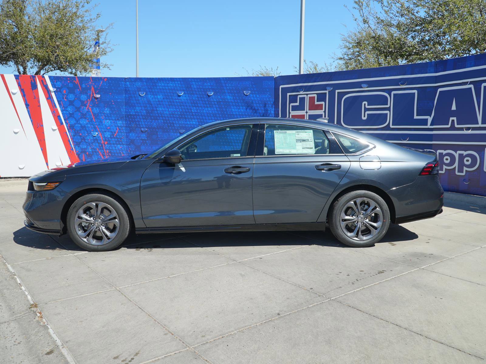 New 2026 Honda Accord EX-L image 10