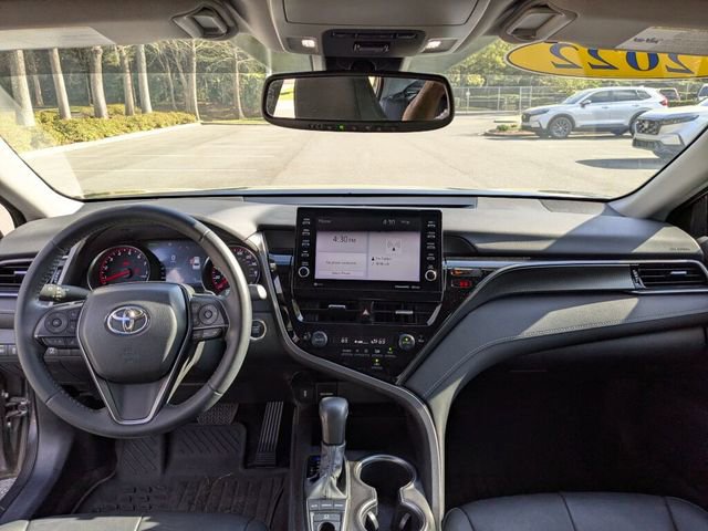 Used 2022 Toyota Camry XSE image 13