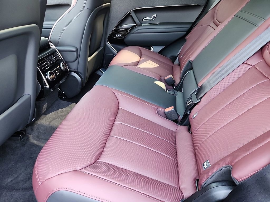 New 2025 Land Rover Range Rover Sport Dynamic SE image 5