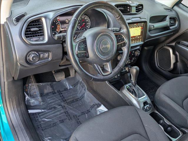 Used 2022 Jeep Renegade Latitude w/ Convenience Group AWD/4WD image 10