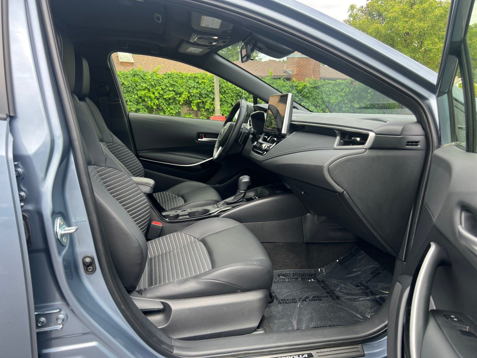 Certified 2026 Toyota Corolla XSE w/ Carpet Mat Package (TMS) FWD image 29
