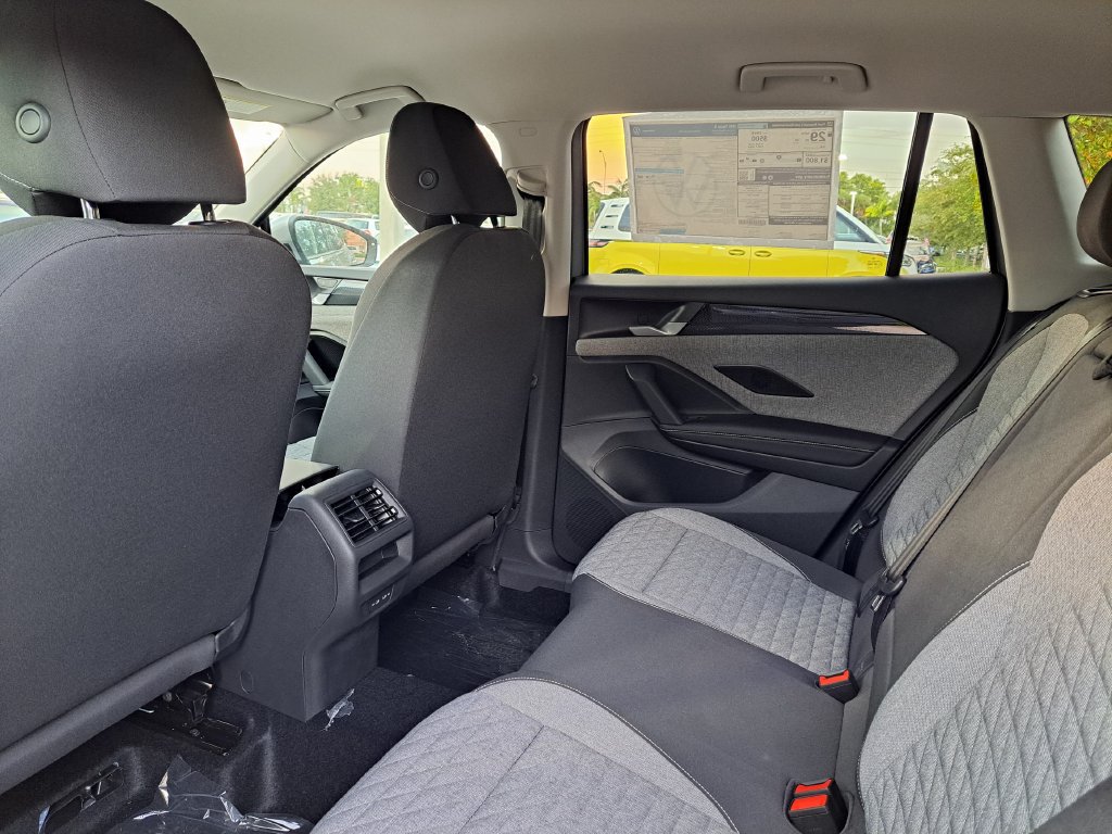 New 2026 Volkswagen Tiguan S FWD image 5