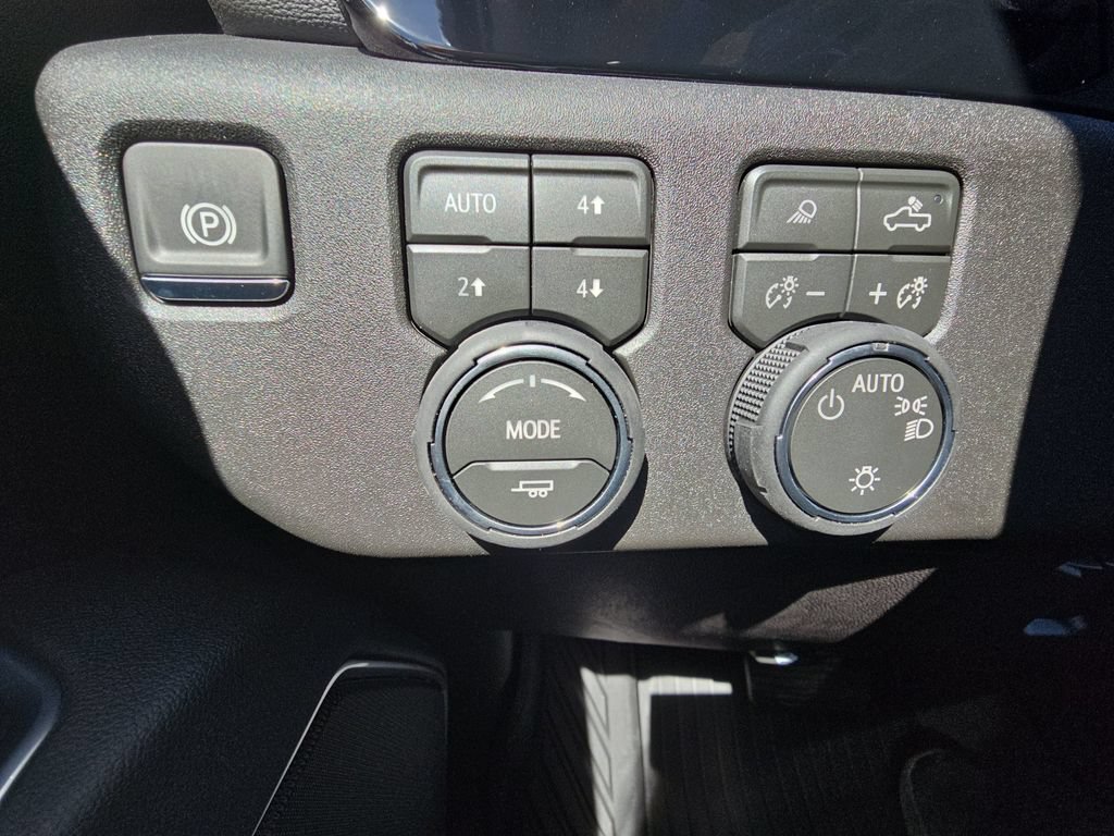 New 2026 Chevrolet Silverado 1500 LT w/ All Star Edition Plus AWD/4WD image 26