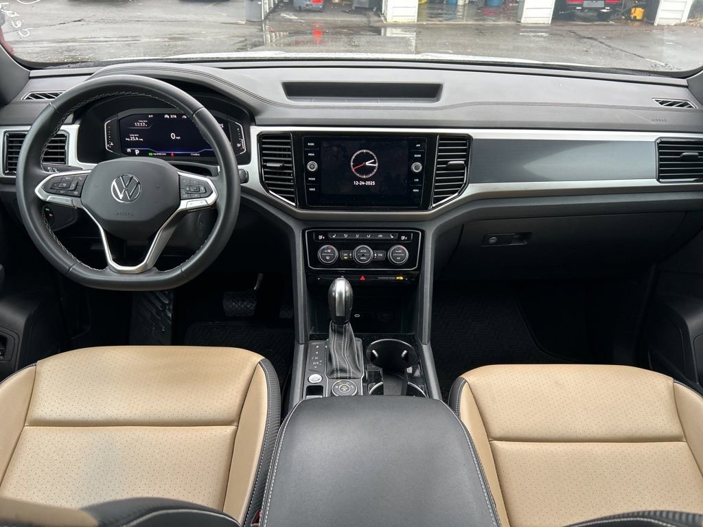 Used 2023 Volkswagen Atlas Cross Sport SE image 13