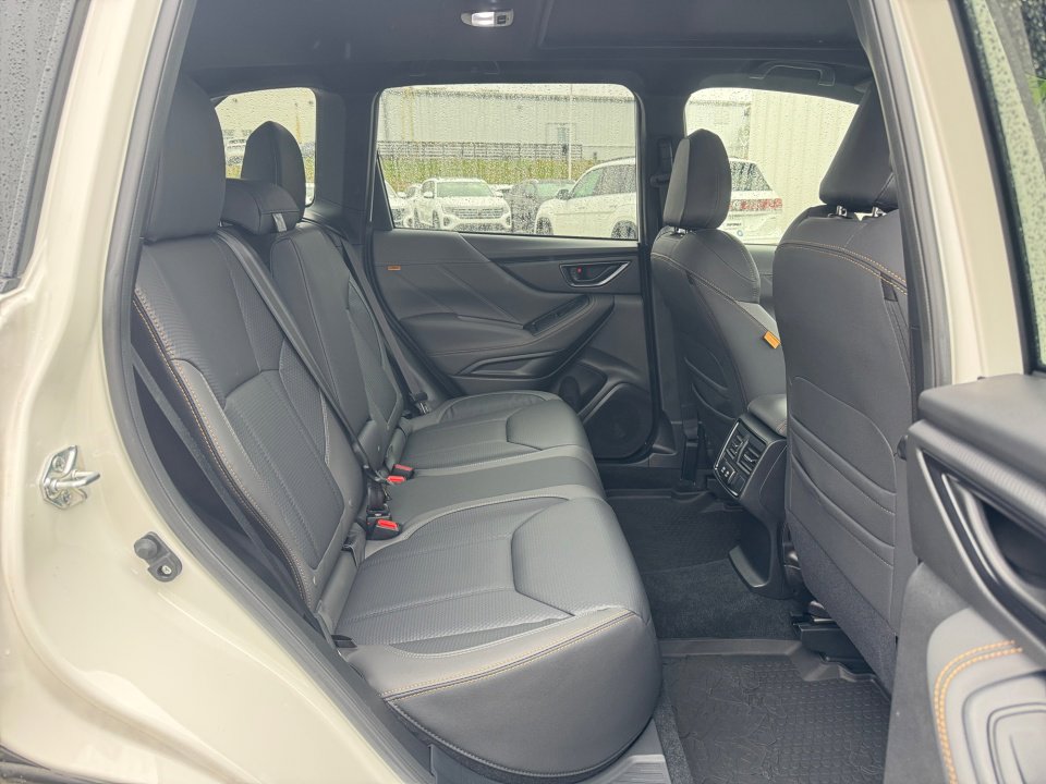 Used 2025 Subaru Forester Wilderness w/ Convenience Package image 33