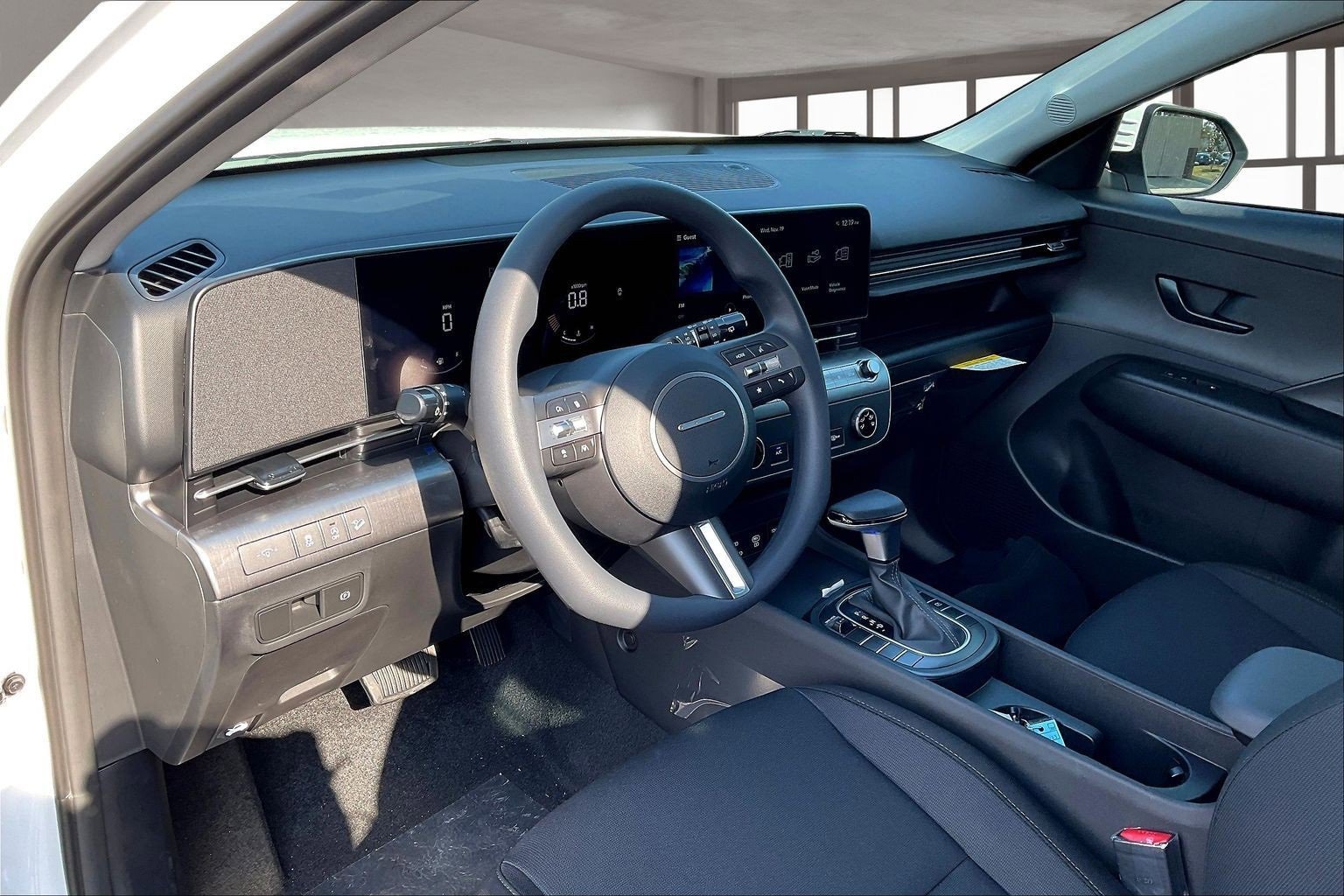 New 2026 Hyundai Kona SE image 7