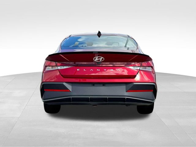 New 2025 Hyundai Elantra Sport image 6