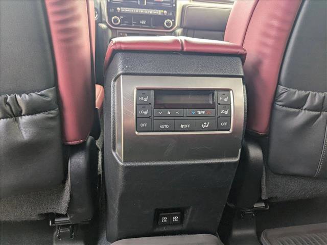 Used 2022 Lexus GX 460 Premium w/ Premium Package image 19