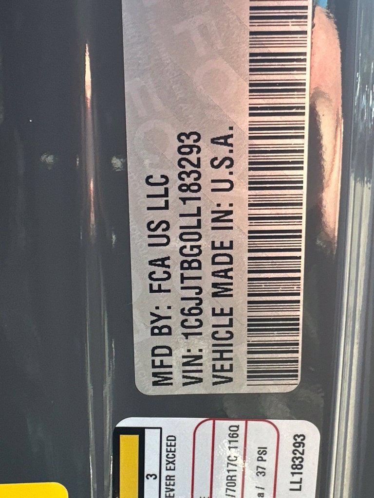 Used 2020 Jeep Gladiator Rubicon AWD/4WD image 36