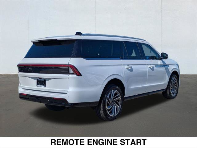 Used 2026 Lincoln Navigator L Reserve AWD/4WD image 5