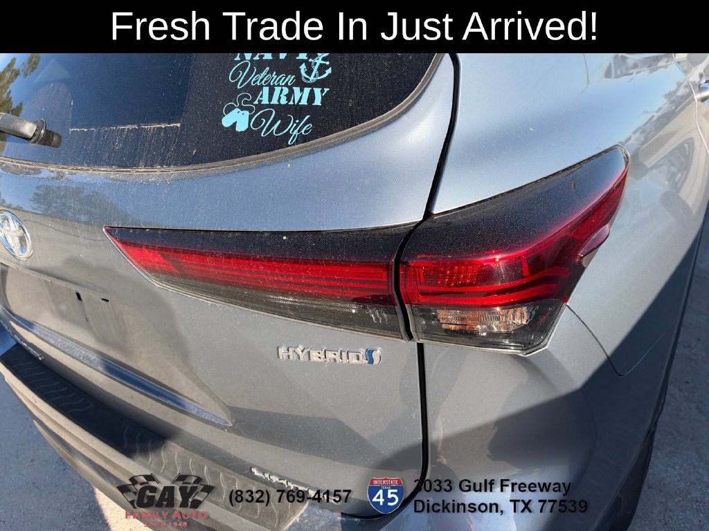Used 2021 Toyota Highlander Limited FWD image 9
