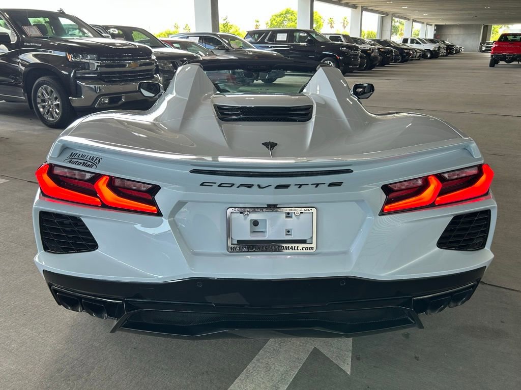 Used 2024 Chevrolet Corvette Stingray Premium Conv w/ Battery Protection Package image 5