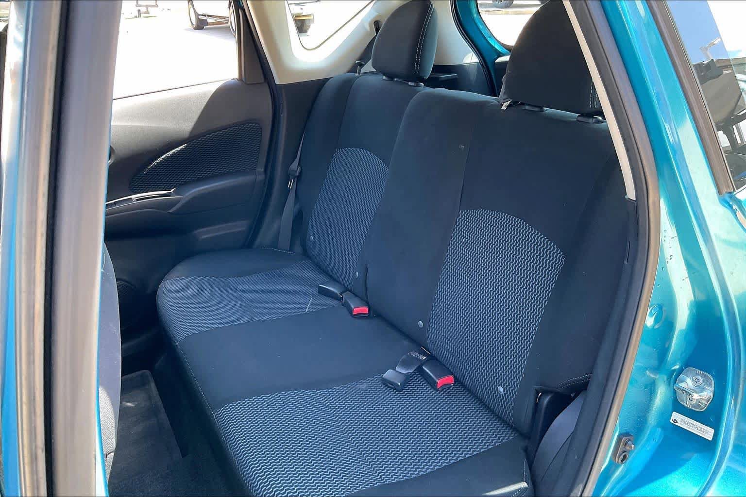 Used 2015 Nissan Versa Note SV FWD image 19