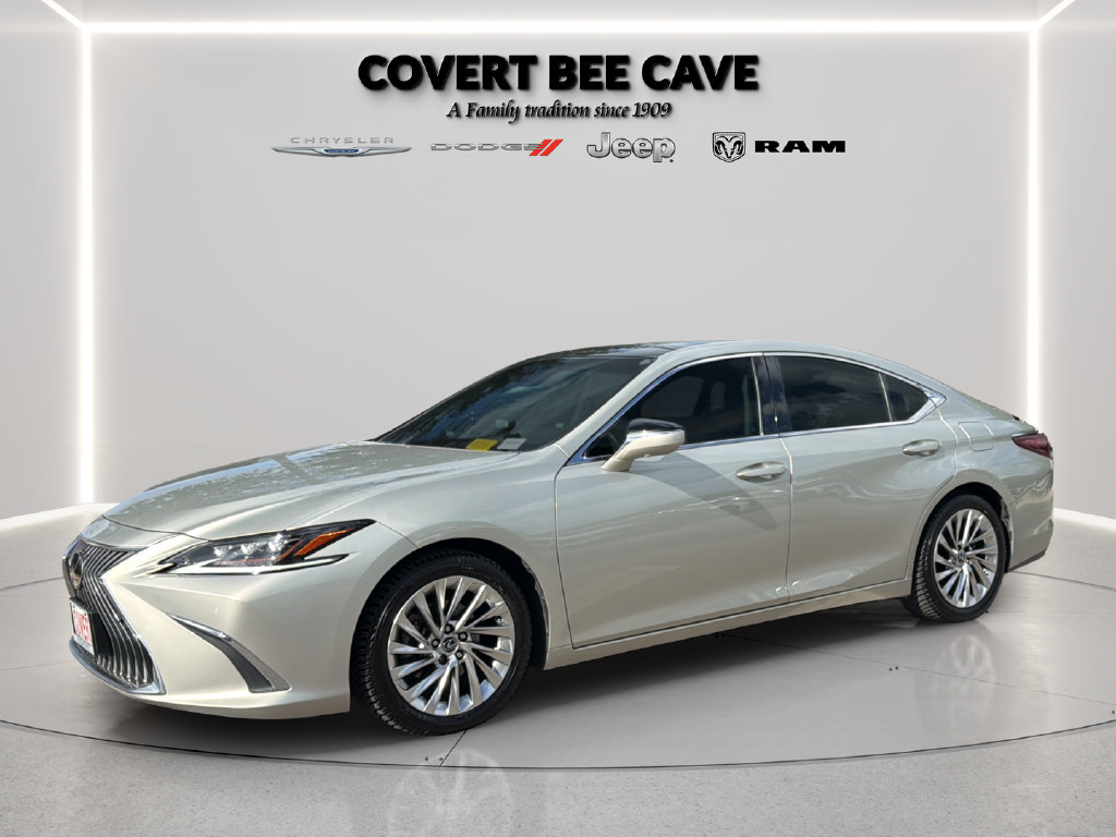 Used 2020 Lexus ES 350 Ultra Luxury w/ Accessory Package 2 FWD image 3