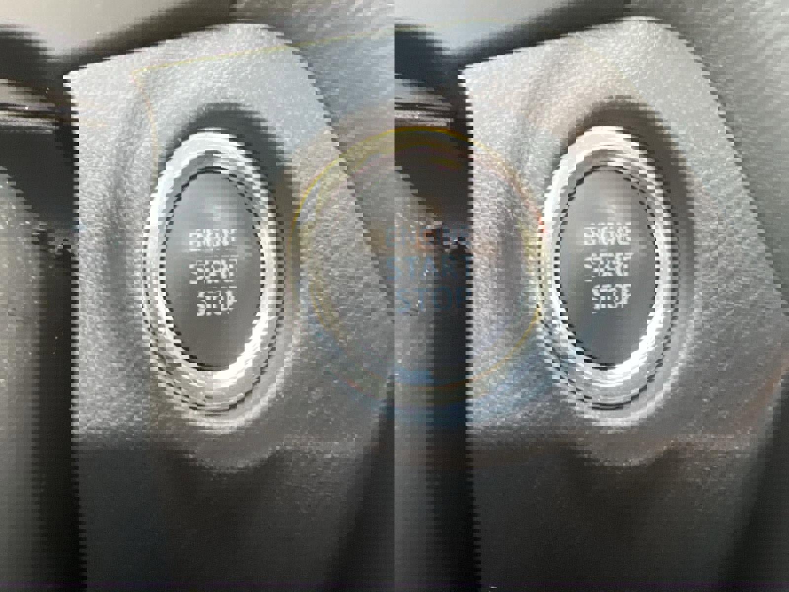 Used 2019 Toyota RAV4 XLE w/ Convenience Package image 27