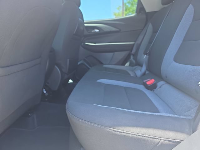 Used 2025 Chevrolet TrailBlazer LT AWD/4WD image 7