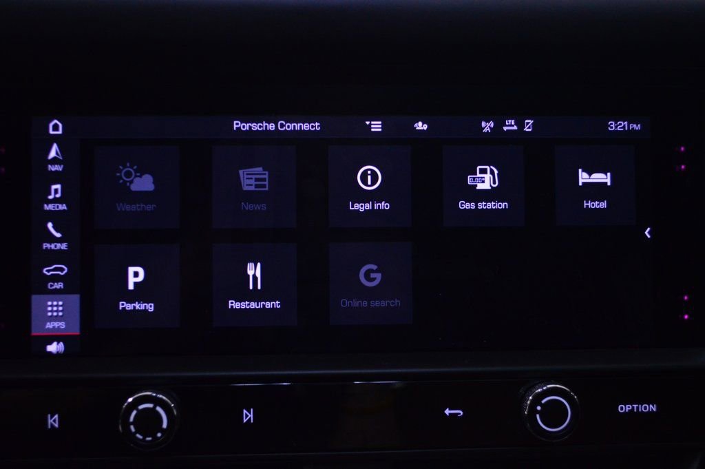 Certified 2023 Porsche Macan GTS AWD/4WD image 30