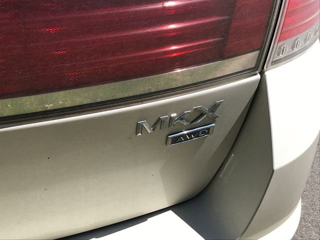 Used 2008 Lincoln MKX AWD image 12