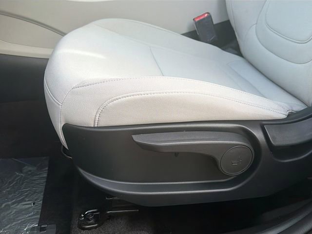 New 2026 Hyundai Tucson SE image 19