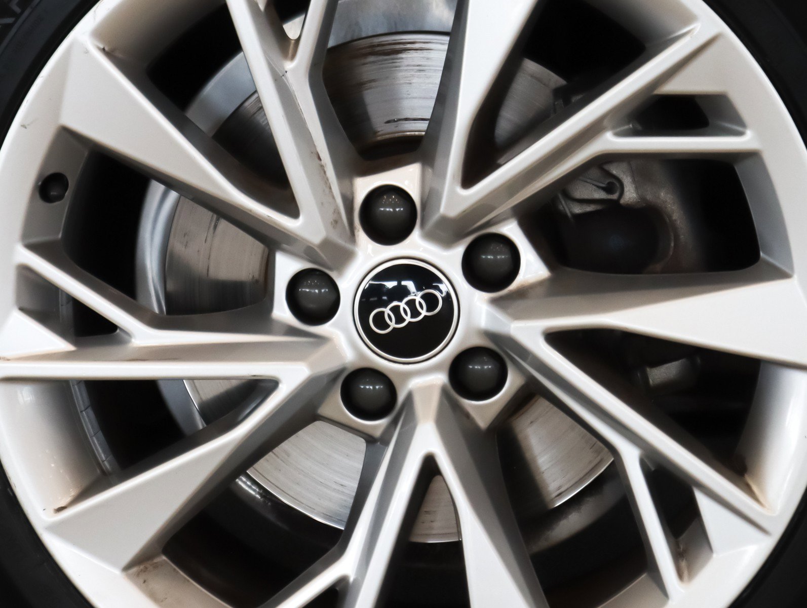 Used 2023 Audi A5 2.0T Premium image 7