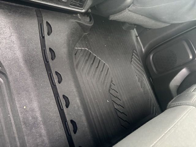 Used 2021 Chevrolet Silverado 1500 LT image 33